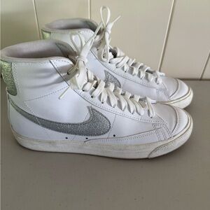 Nike Blazer mid 77 Essential Women’s